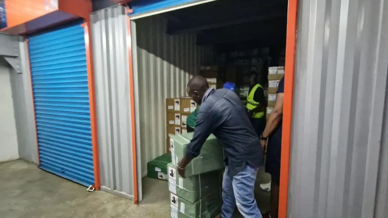 Why More Businesses Are Choosing Self-Storage Over Expensive Office Space