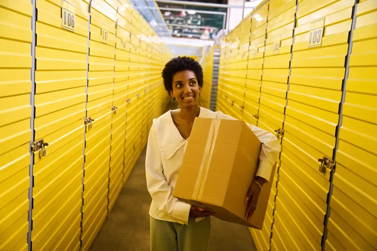self-storage-unclutterd